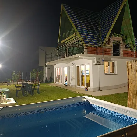 A&h Pliva Retreat 度假居 亚伊采