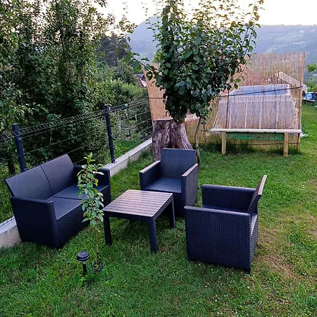 A&h Pliva Retreat 亚伊采